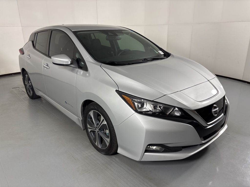Used 2018 Nissan LEAF SV with VIN 1N4AZ1CP2JC315395 for sale in Phoenix, AZ