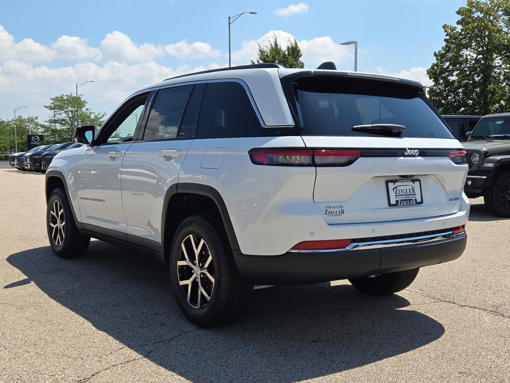 2025 Jeep Grand Cherokee Limited photo 14