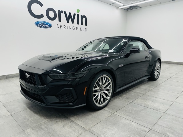 2025 Ford Mustang GT Premium Convertible photo 2