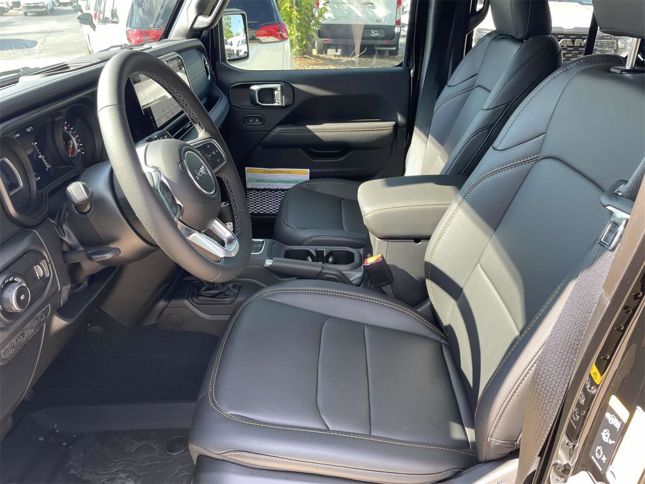 2025 Jeep Wrangler Sahara photo 21