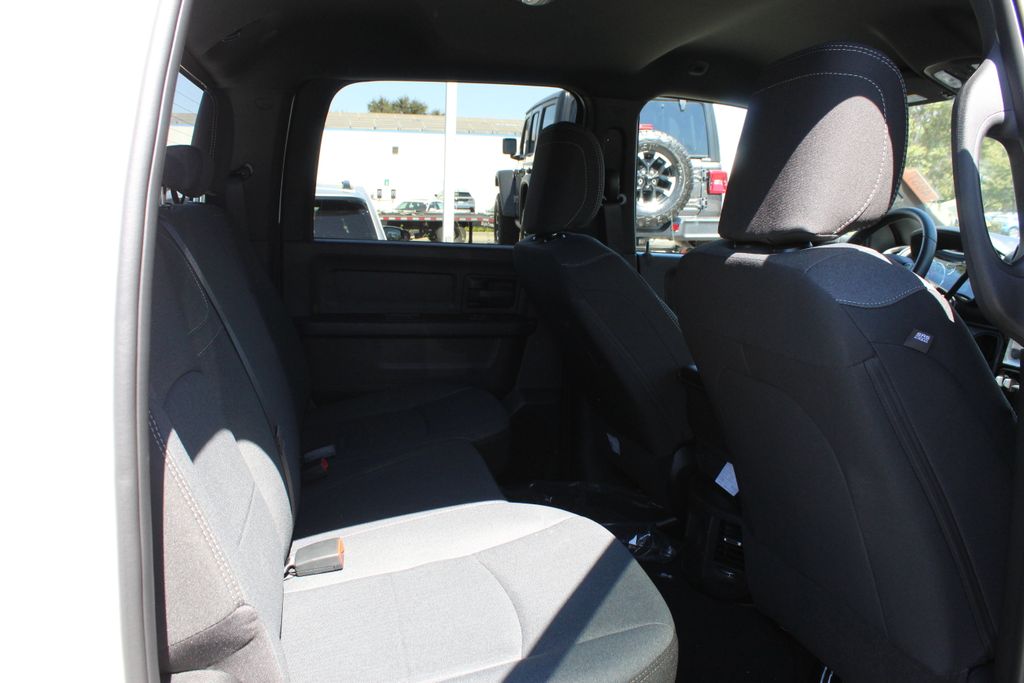 2024 Ram 2500 Tradesman photo 7