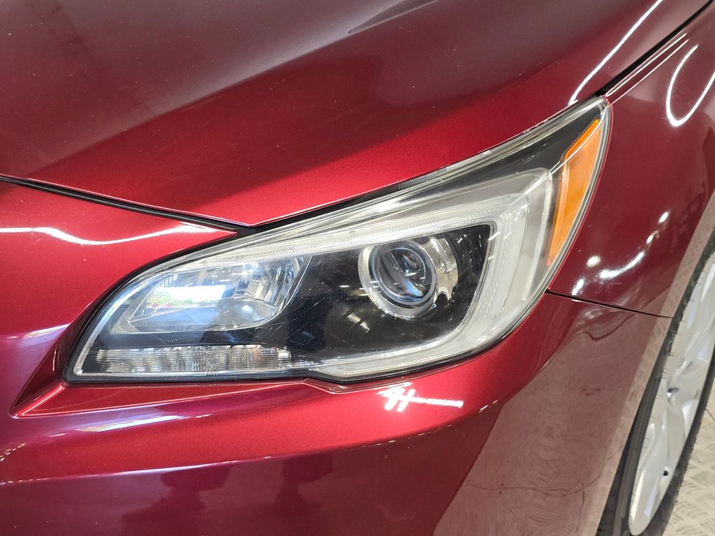 2016 Subaru Legacy 2.5i Premium photo 11