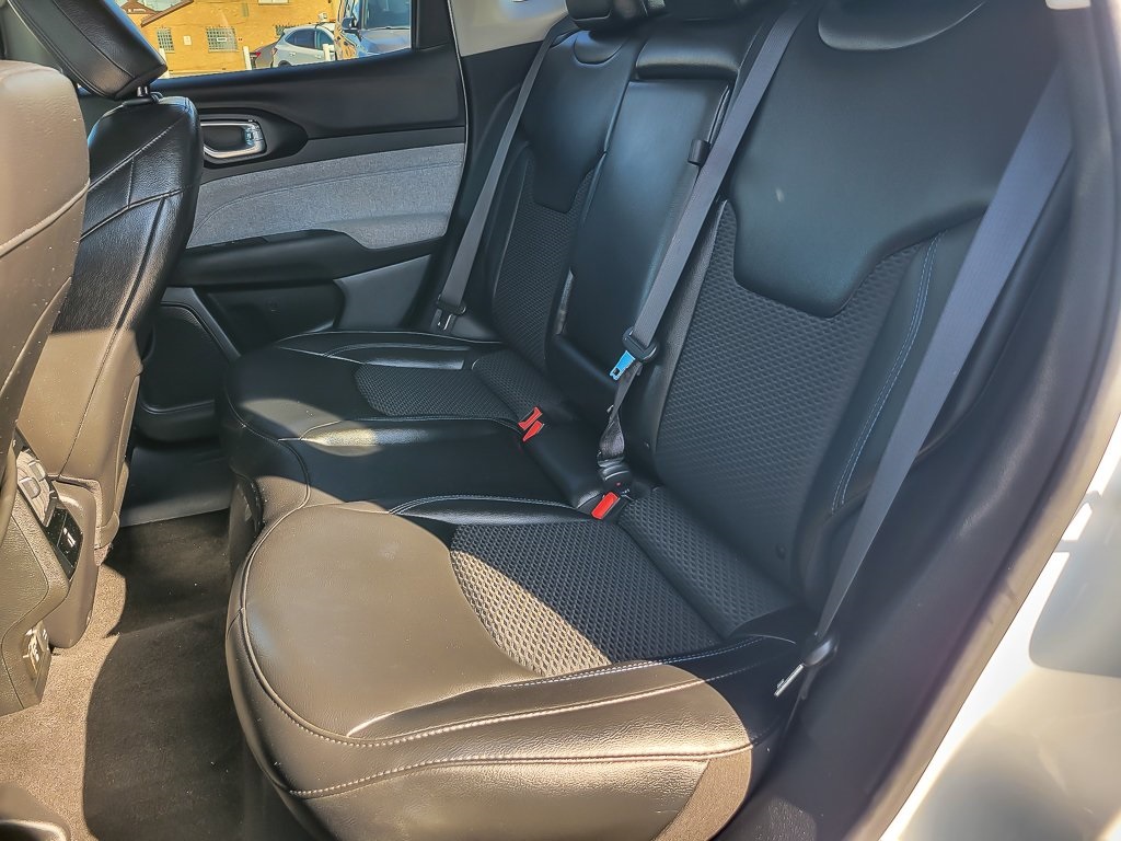 2022 Jeep Compass Latitude photo 8