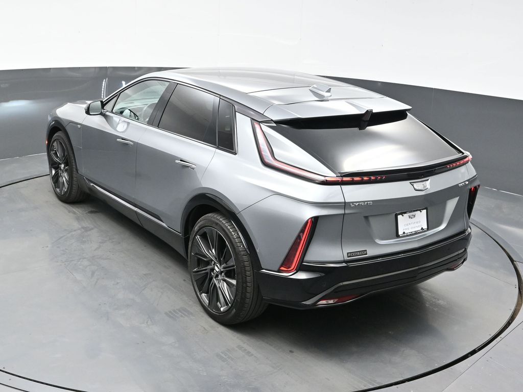 2024 Cadillac Lyriq Sport photo 26