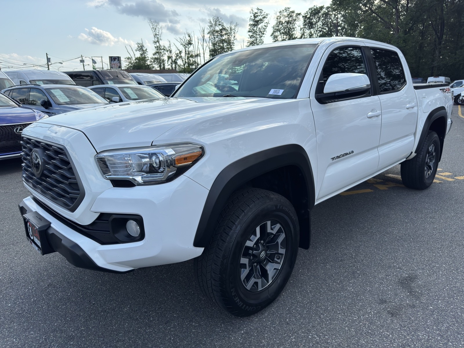2020 Toyota Tacoma TRD SR5 photo 3