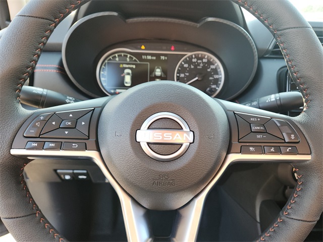2025 Nissan Versa SR photo 15