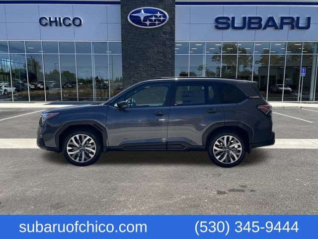2025 Subaru Forester Touring photo 4
