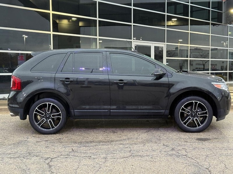 2014 Ford Edge SEL photo 2