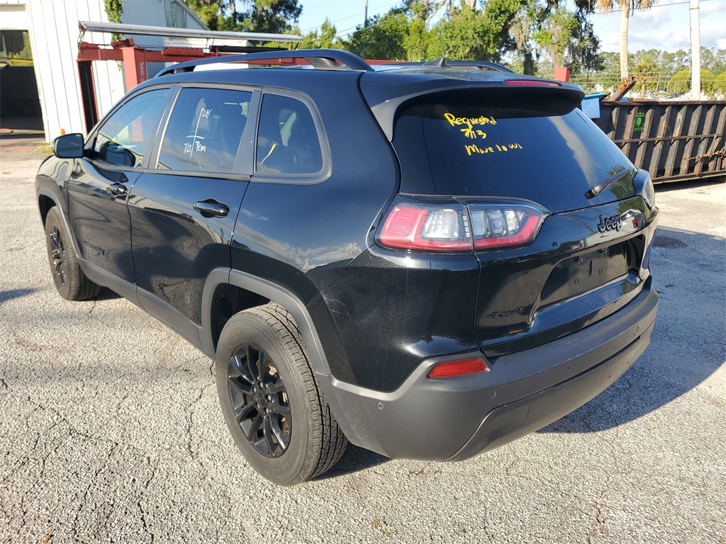 2023 Jeep Cherokee Altitude photo 4