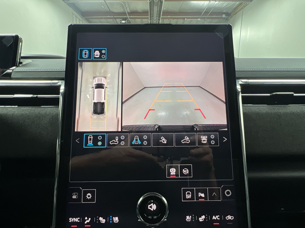 2026 Gmc Sierra Elevation photo 14