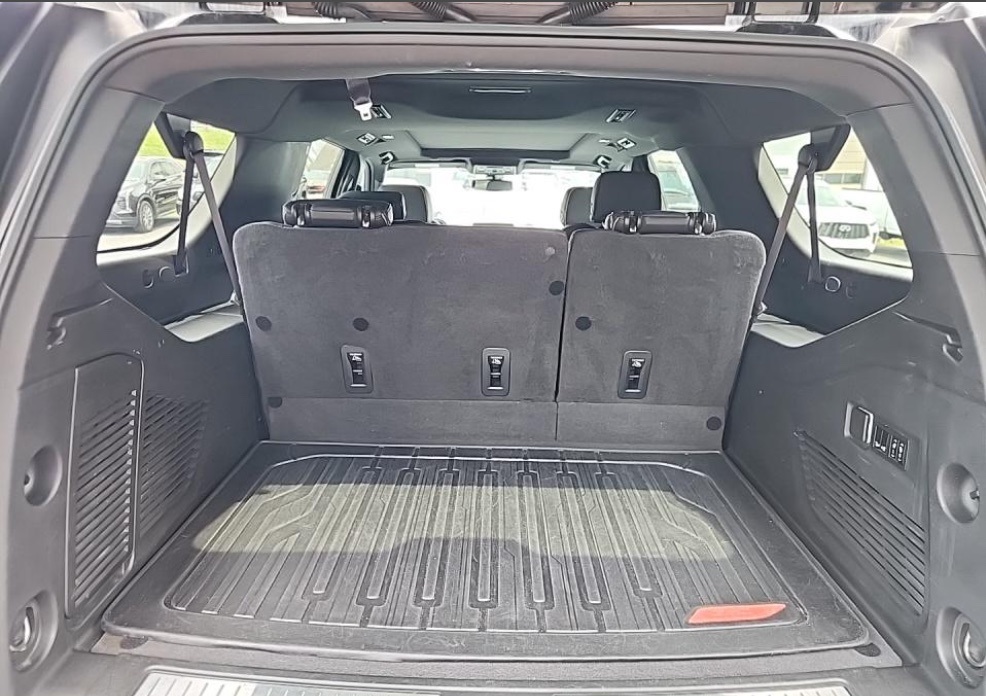 2022 Gmc Yukon XL AT4 photo 4
