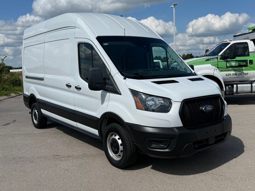 2023 Ford Transit photo 2