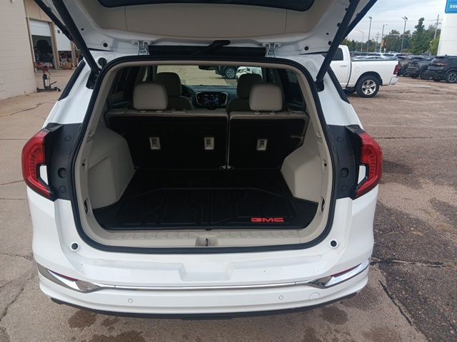 2022 Gmc Terrain Denali photo 21