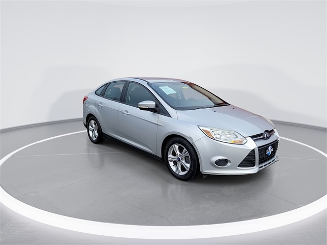 2013 Ford Focus SE photo 2