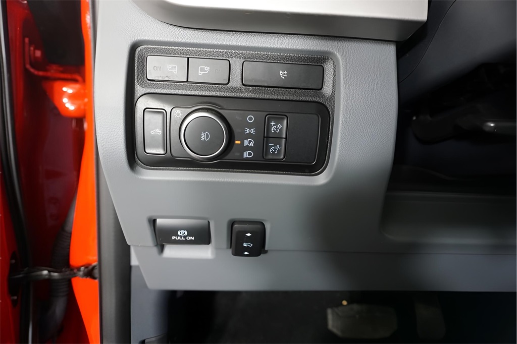 2023 Ford F-450 XLT photo 14