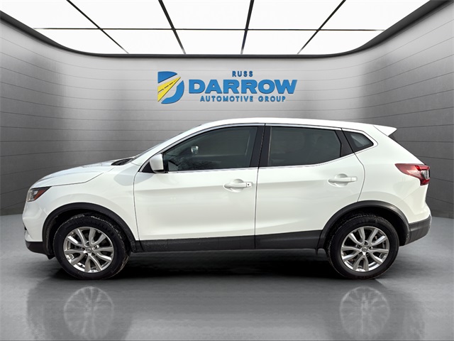 2021 Nissan Rogue Sport S photo 2