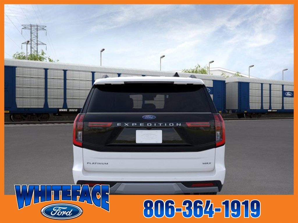 2025 Ford Expedition Platinum MAX photo 3