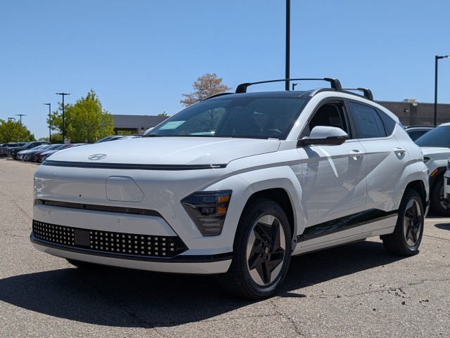 New 2025 ATLAS WHITE / BLACK Hyundai Limited image 1