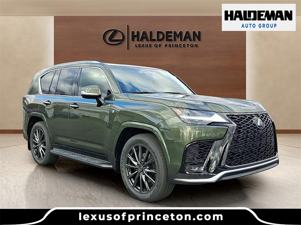 2025 Lexus LX F-Sport's photo