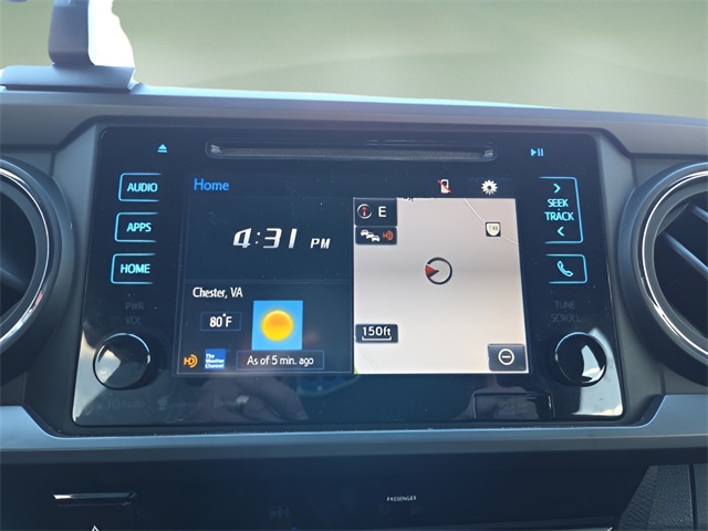 2016 Toyota Tacoma TRD Sport photo 26