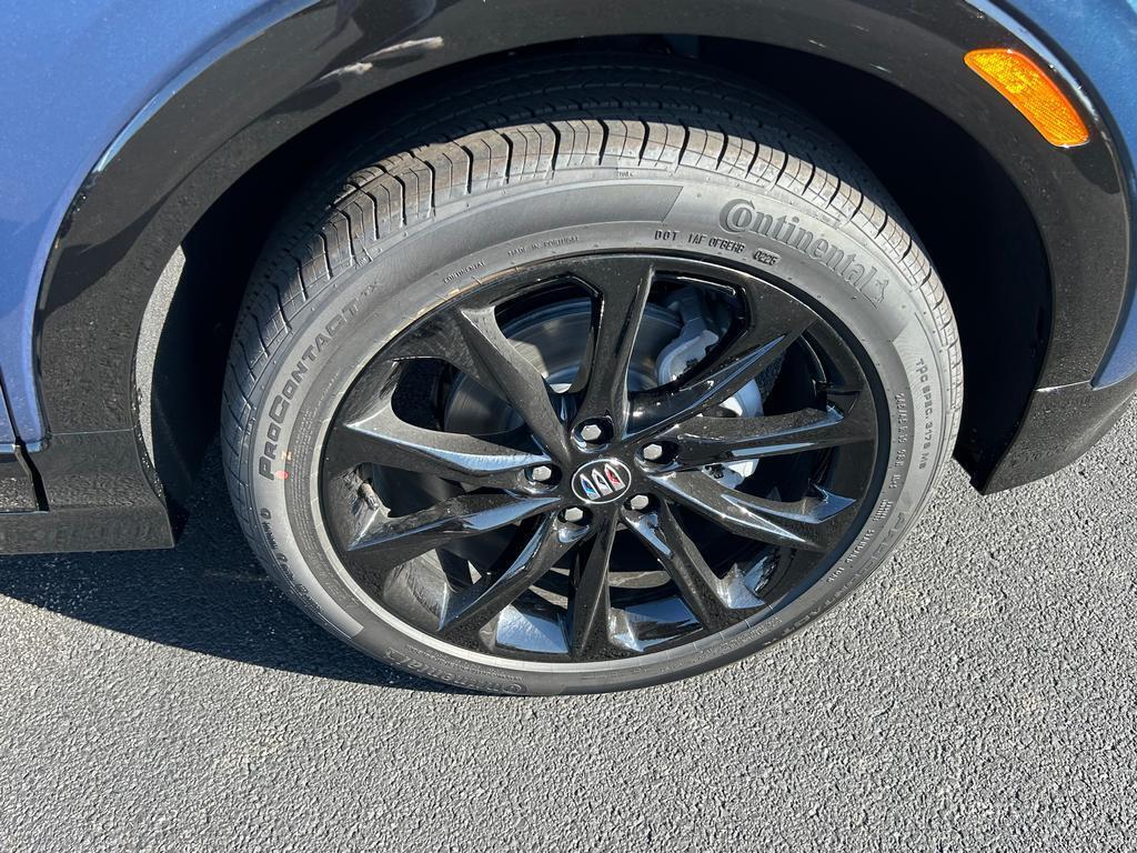 2026 Buick Encore GX Sport Touring photo 19