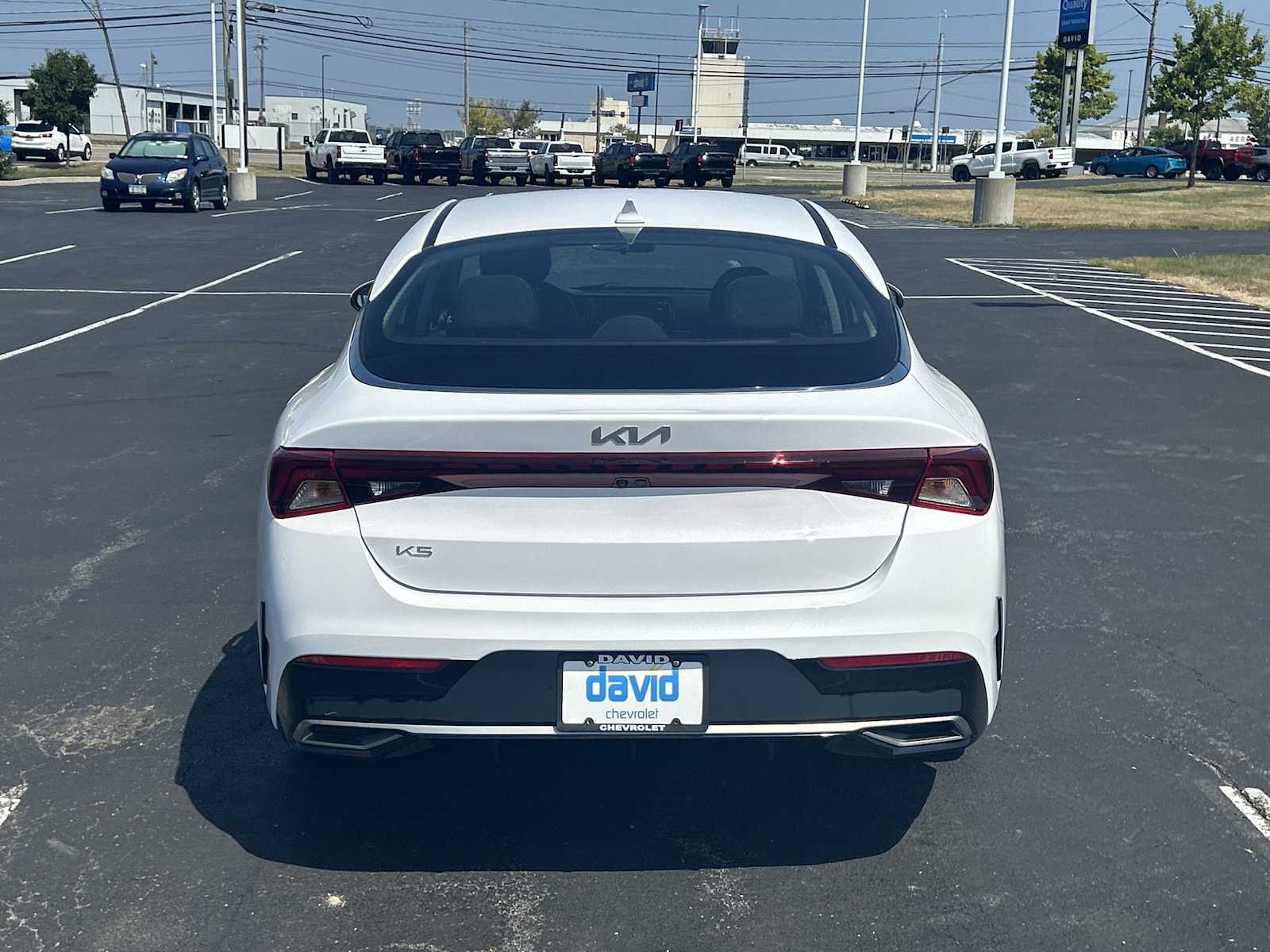 2023 Kia K5 LXS photo 27
