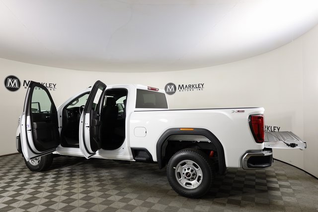 2025 Gmc Sierra 2500 HD Pro photo 3