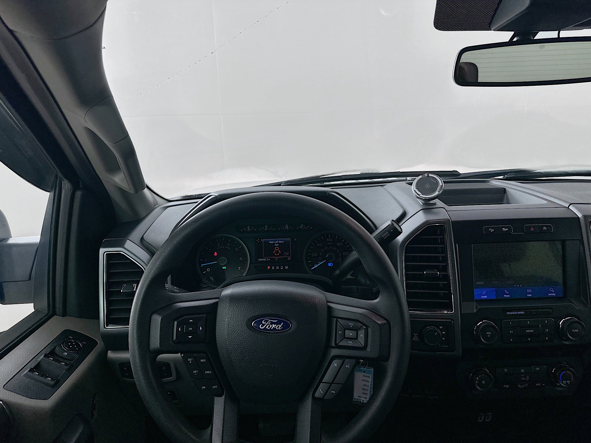 2020 Ford F-150 XLT photo 12