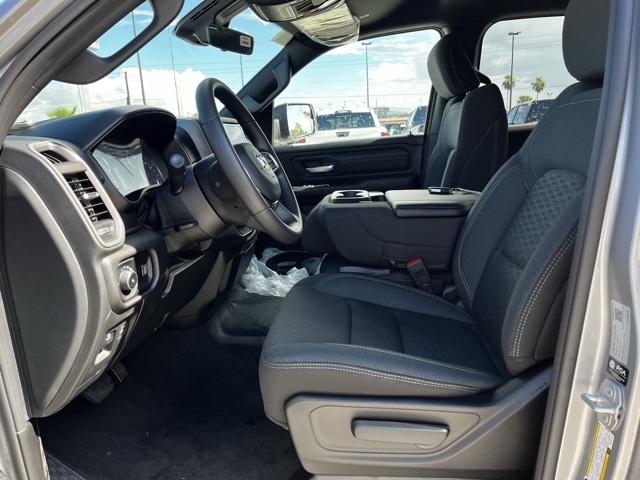 2025 Ram 1500 Tradesman photo 14