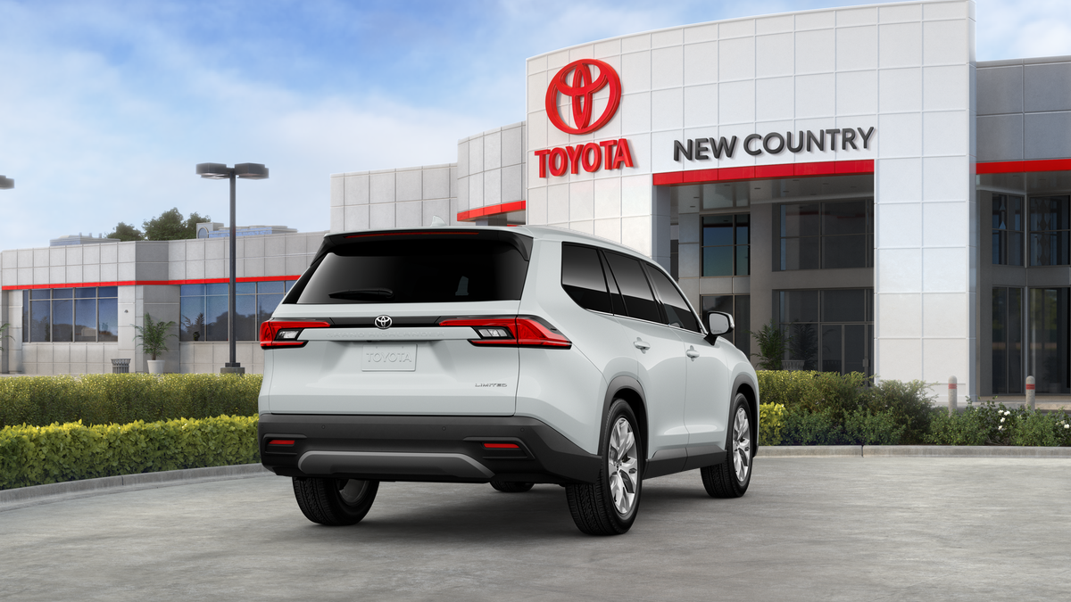2025 Toyota Grand Highlander Limited photo 5