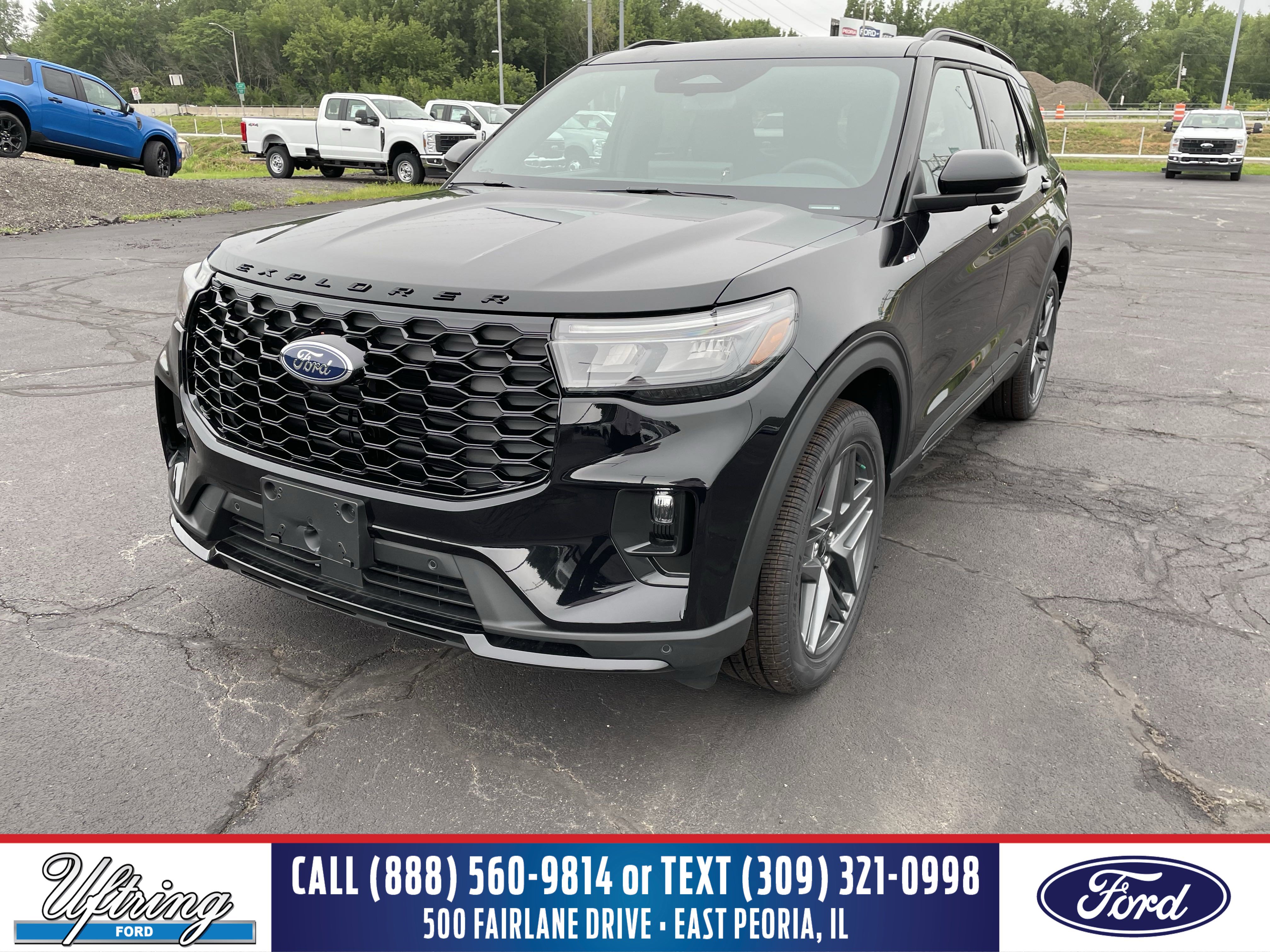 2025 Ford Explorer ST-LINE's photo