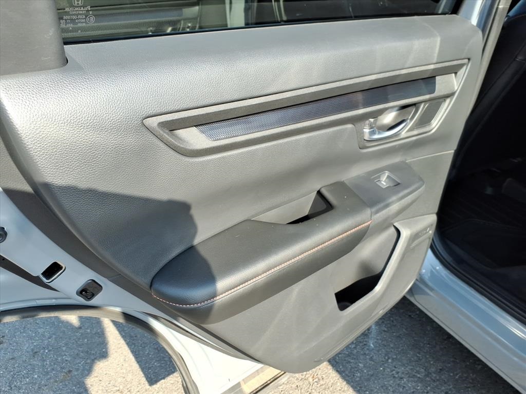2025 Honda CR-V Hybrid Sport-L photo 25