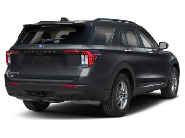 2025 Ford Explorer photo 2