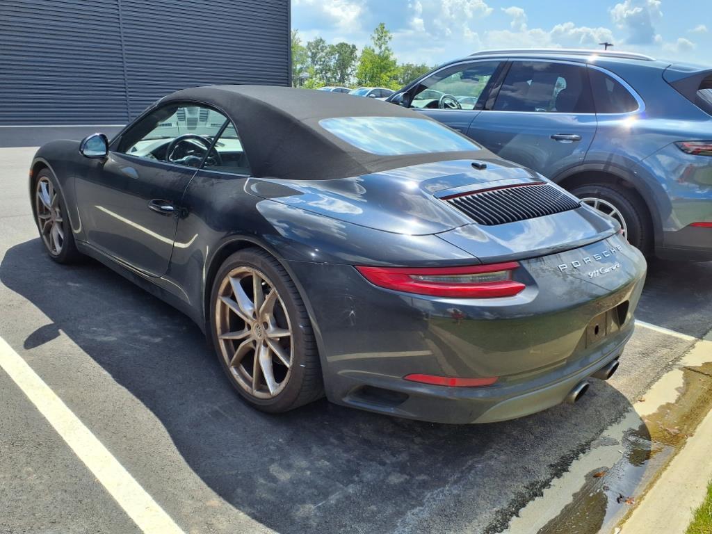 2017 Porsche 911 Cabriolet photo 4