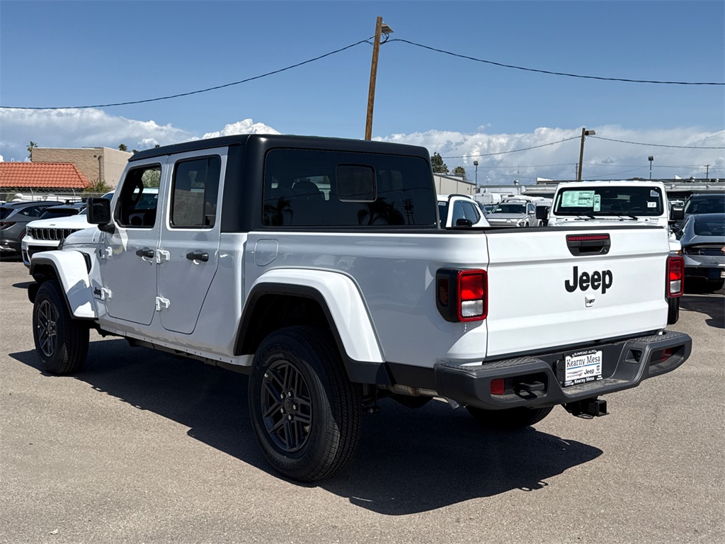 2025 Jeep Gladiator Sport photo 12