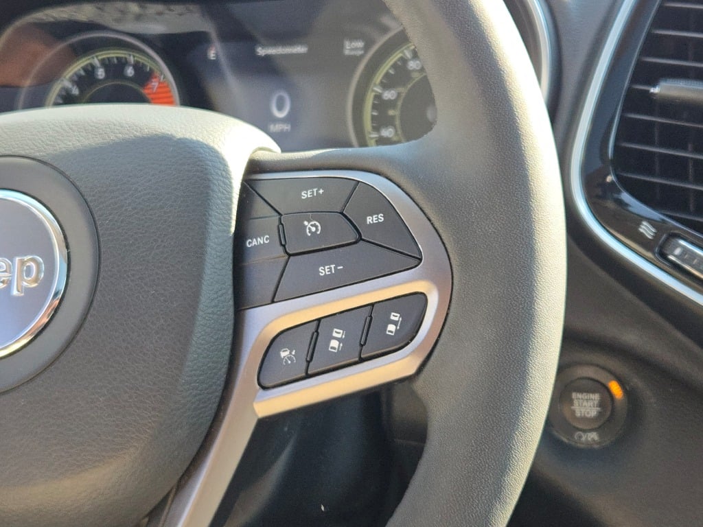 2022 Jeep Cherokee Limited photo 32