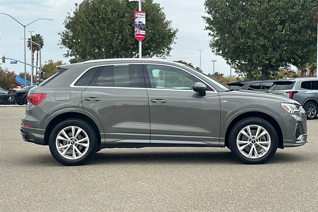2022 Audi Q3 Premium Plus S line photo 3