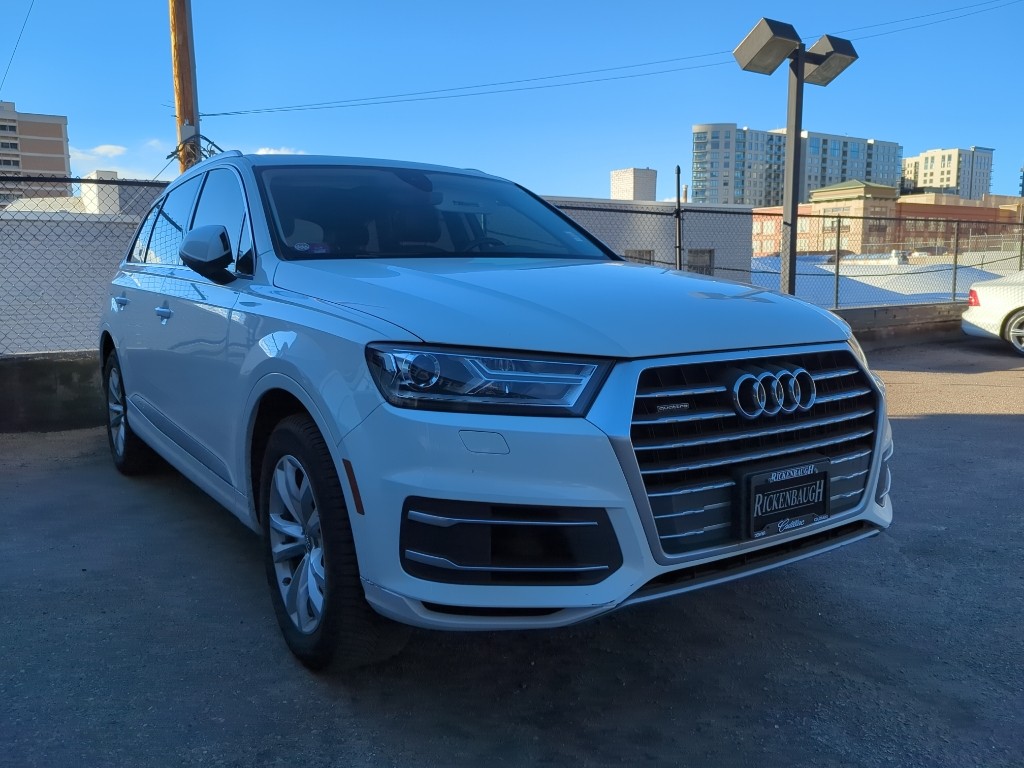 2017 Audi Q7 Premium Plus's photo