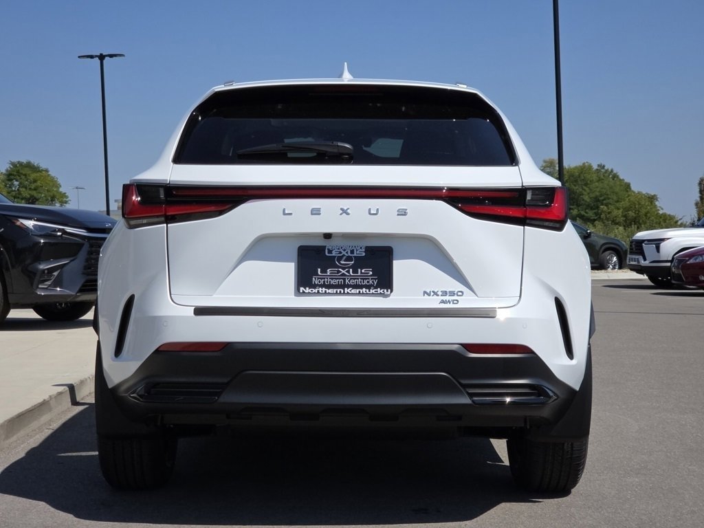 2026 Lexus NX 350 photo 18