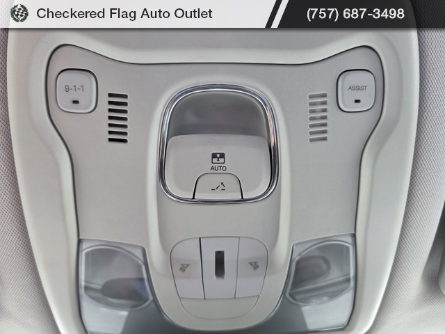2016 Jeep Renegade Trailhawk photo 9