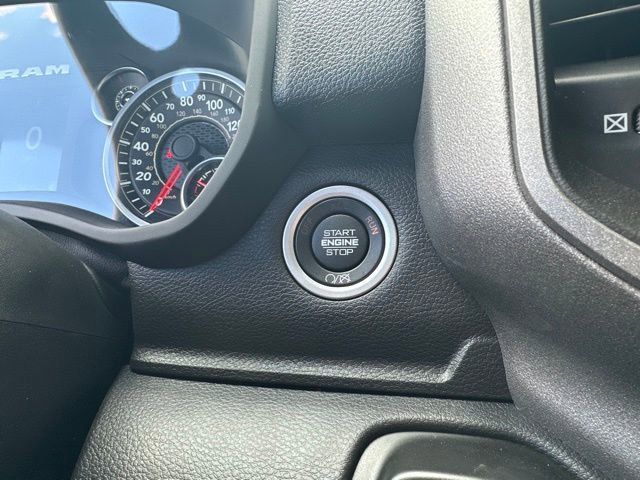 2024 Ram 2500 Tradesman photo 19