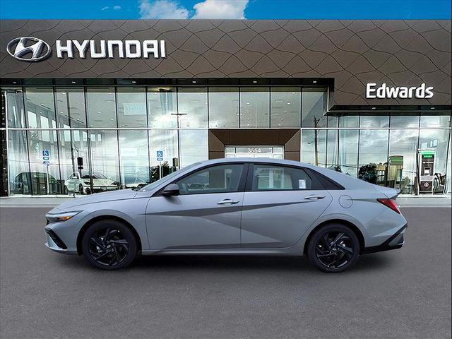 2026 Hyundai Elantra Hybrid SEL Sport photo 2