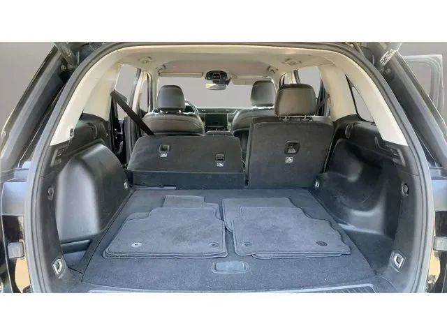 2023 Jeep Grand Cherokee Limited photo 2