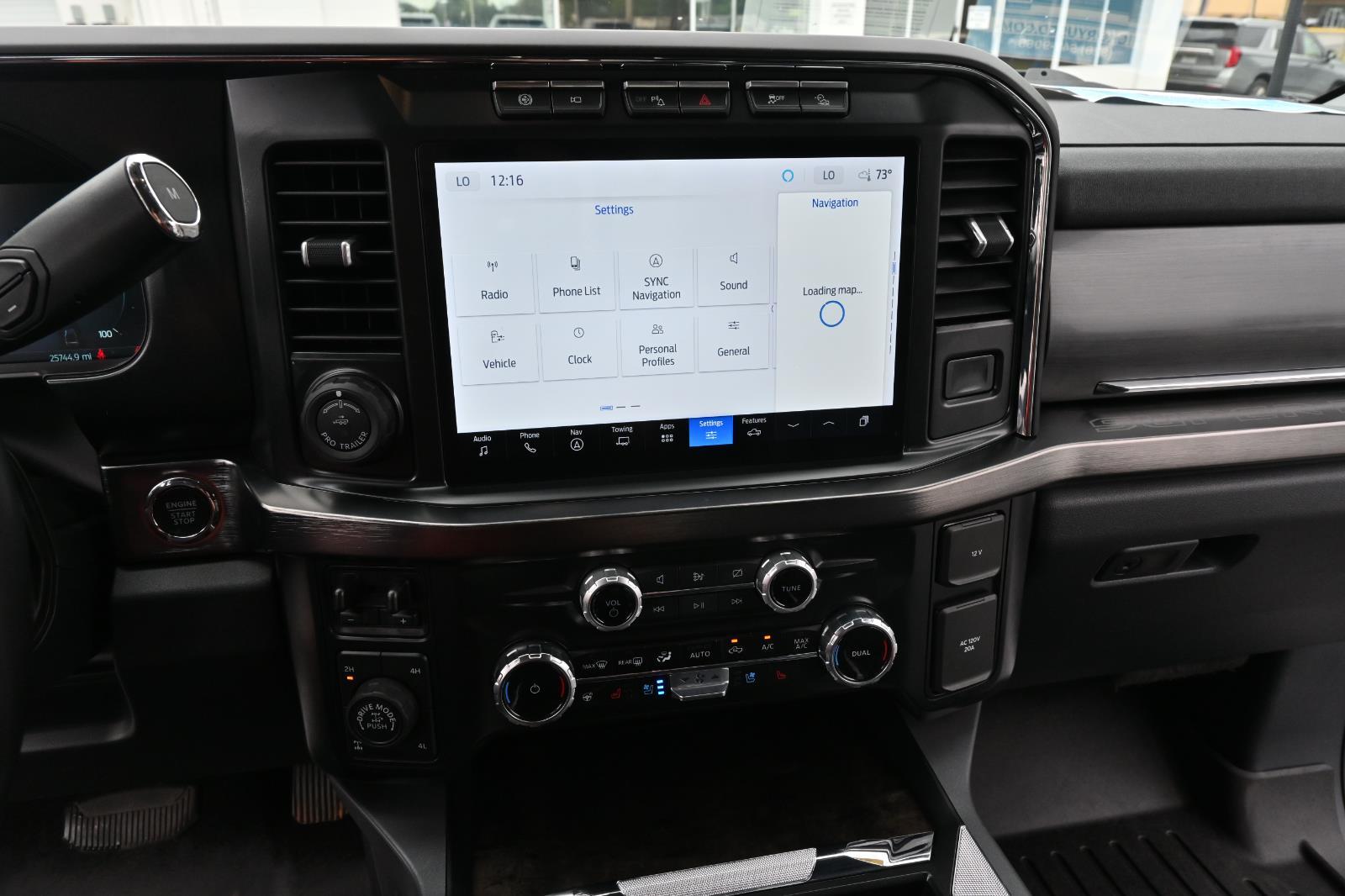 2023 Ford F-350 Lariat photo 24