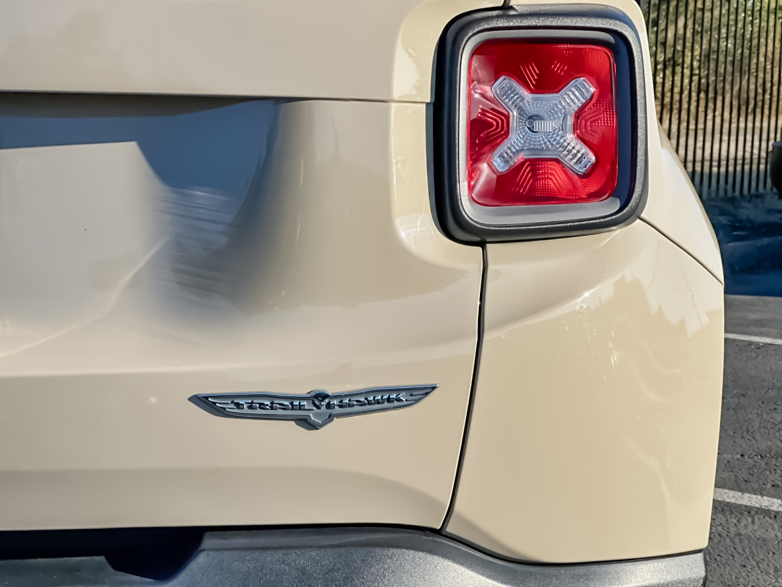 2017 Jeep Renegade Trailhawk photo 22