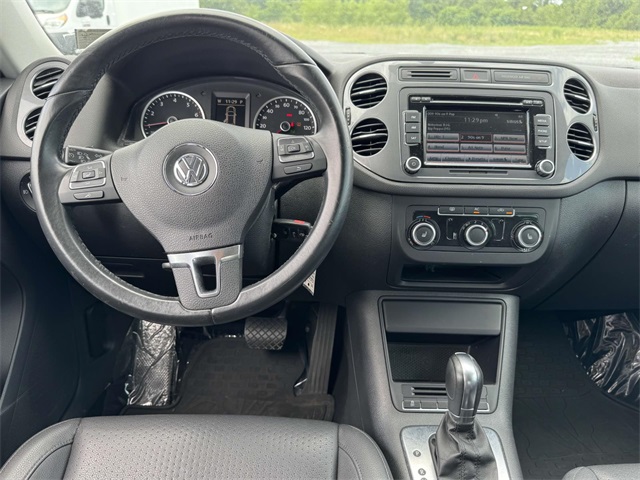 Used 2012 Volkswagen Tiguan S with VIN WVGAV7AX9CW589220 for sale in Martinsburg, WV