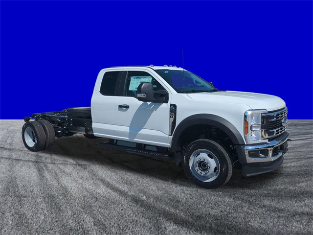 2025 Ford F-450 XL photo 2