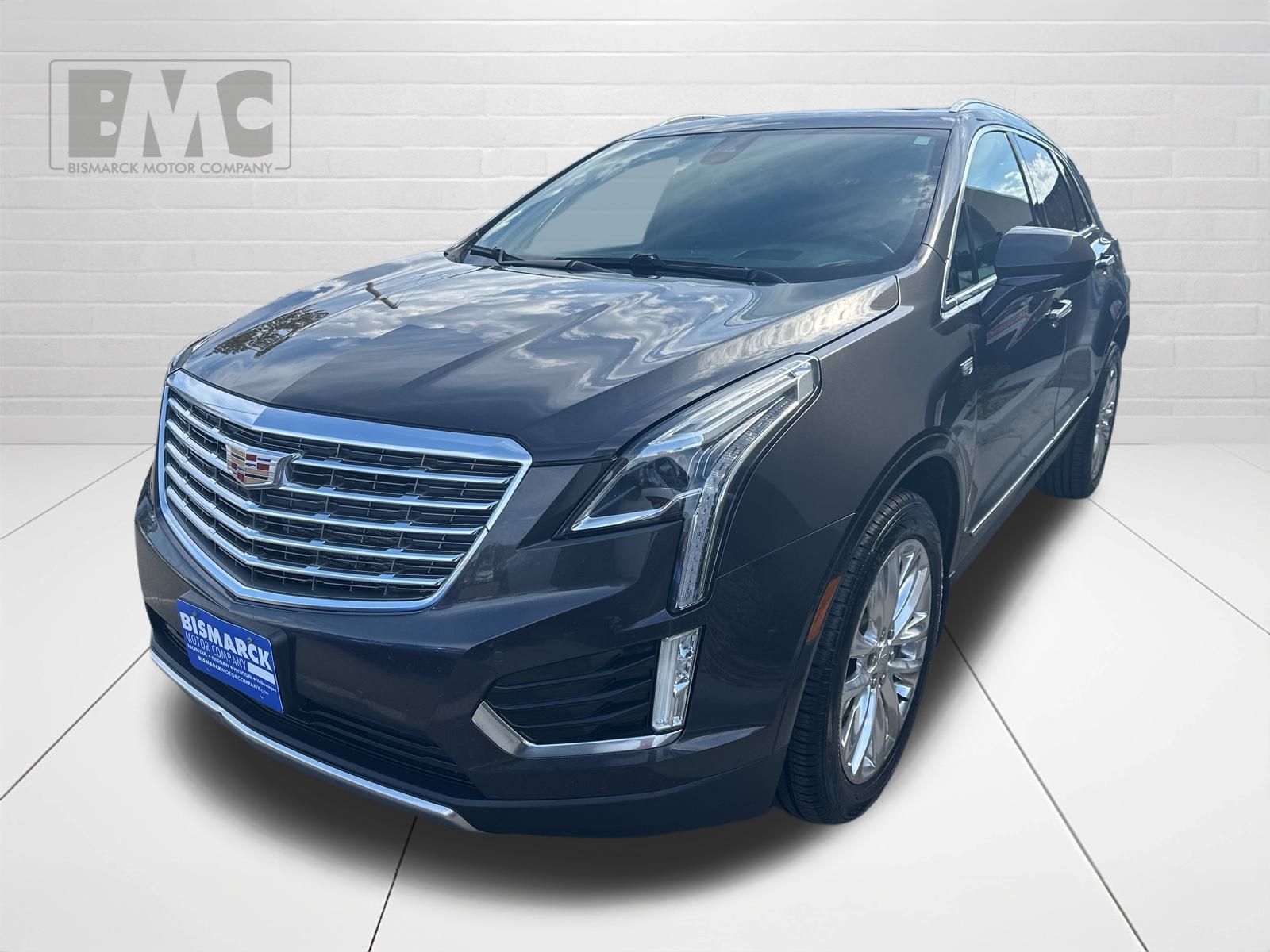 2017 Cadillac XT5 Platinum's photo