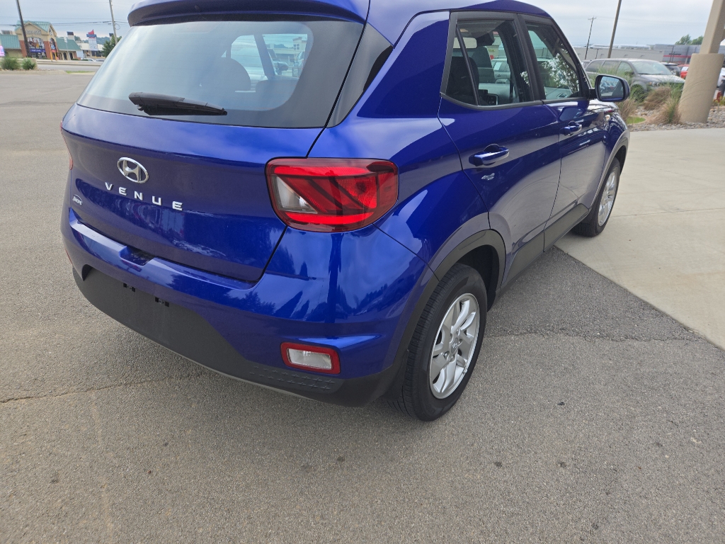 2023 Hyundai Venue SE photo 10