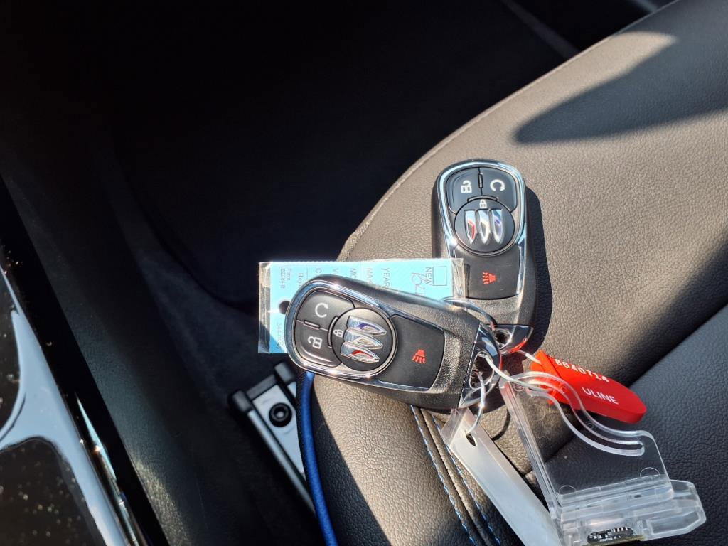 2025 Buick Envista ST photo 6